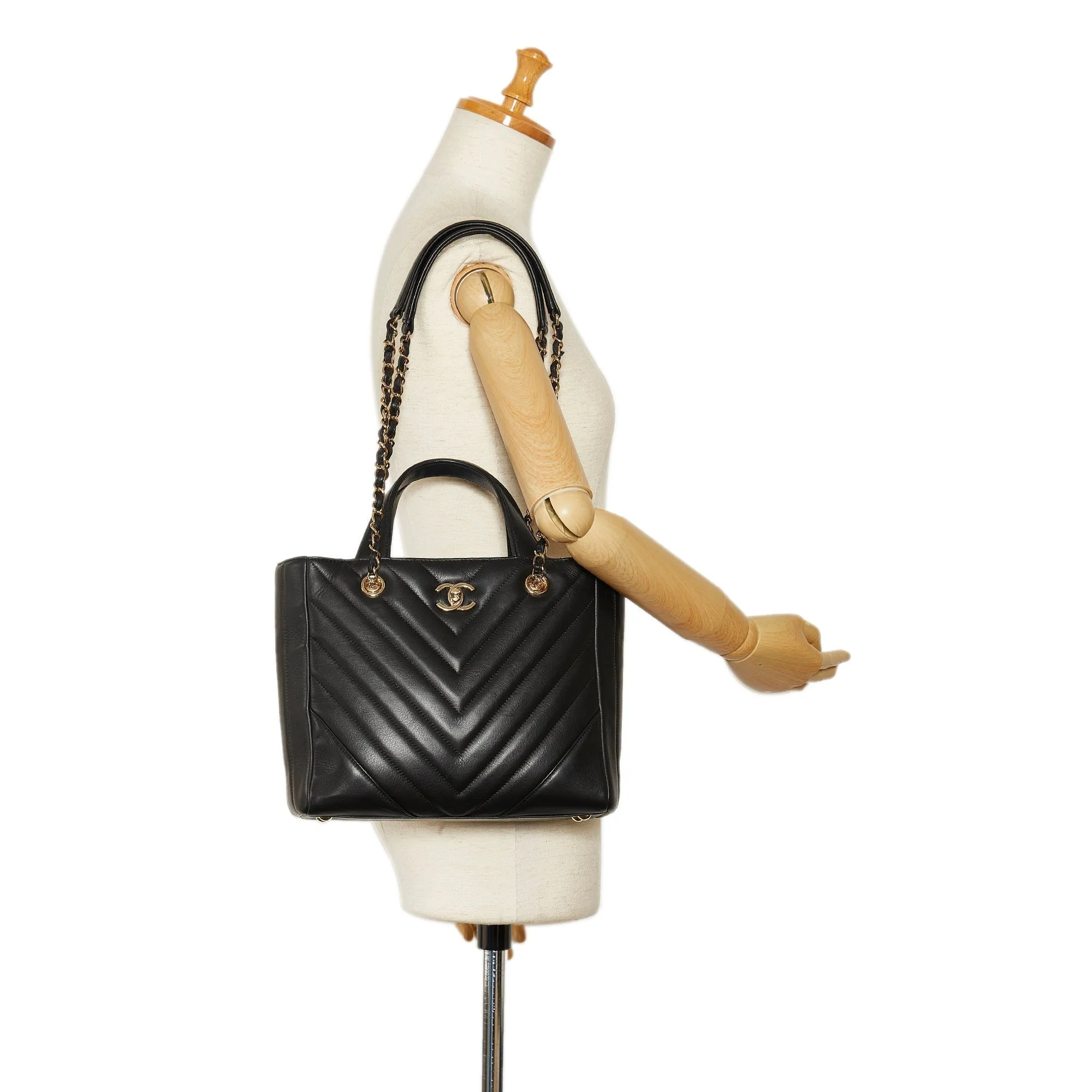 CHANEL CC Chevron Satchel