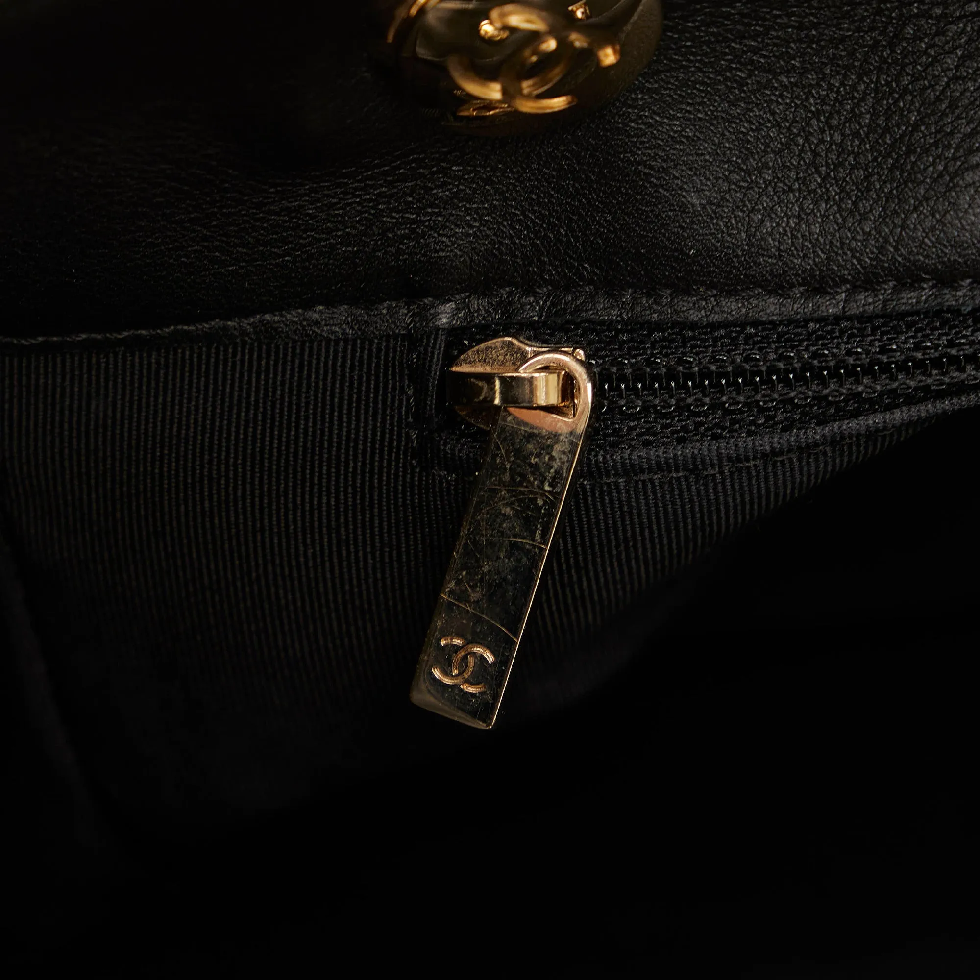 CHANEL CC Chevron Satchel