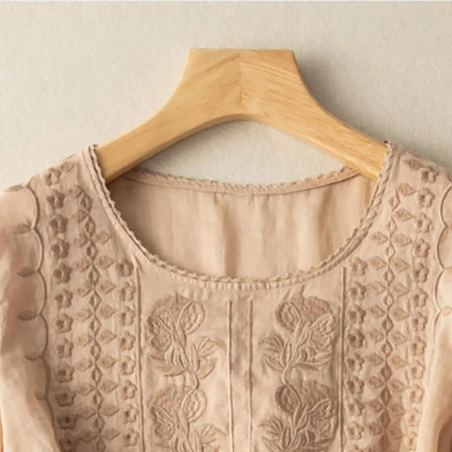 Cotton Linen Shirts for Women 2025 Summer Trendy Retro Embroidered 3/4 Sleeve Tops Dressy Casual Boho Beach Blouses