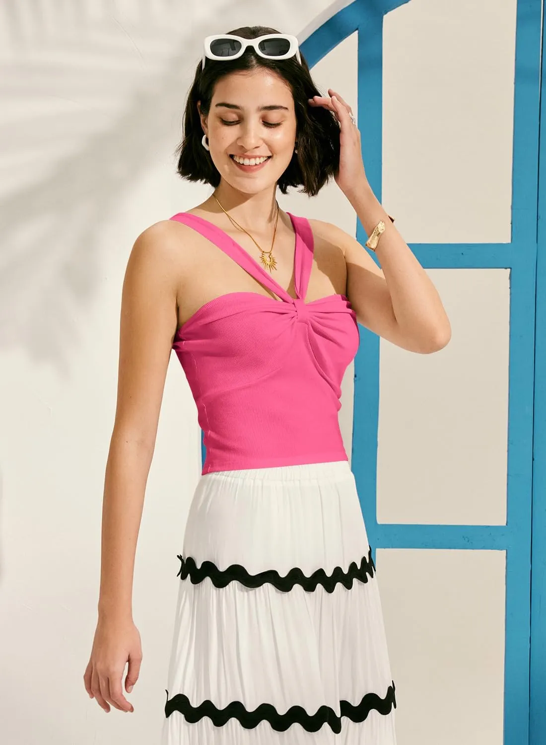 MIHOLL Going Out Tops for Women Cute Tank Tops Twist Front Ribbed Sleeveless Crop Top for Trendy Summer Sexy