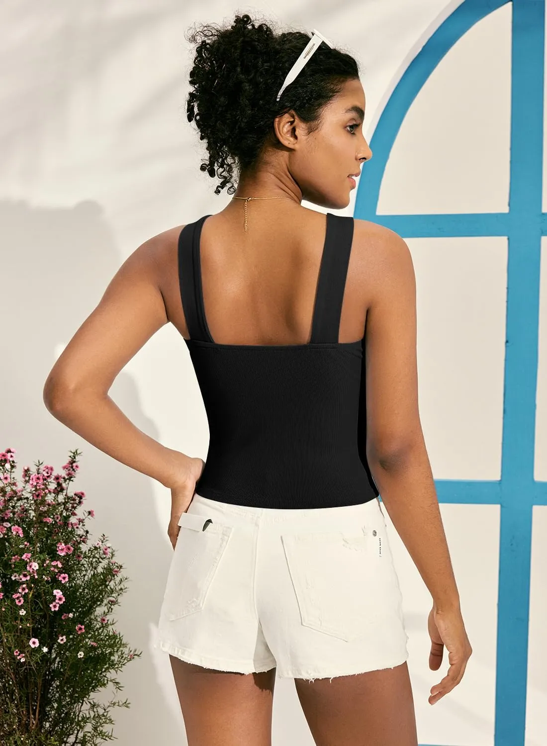 MIHOLL Going Out Tops for Women Cute Tank Tops Twist Front Ribbed Sleeveless Crop Top for Trendy Summer Sexy