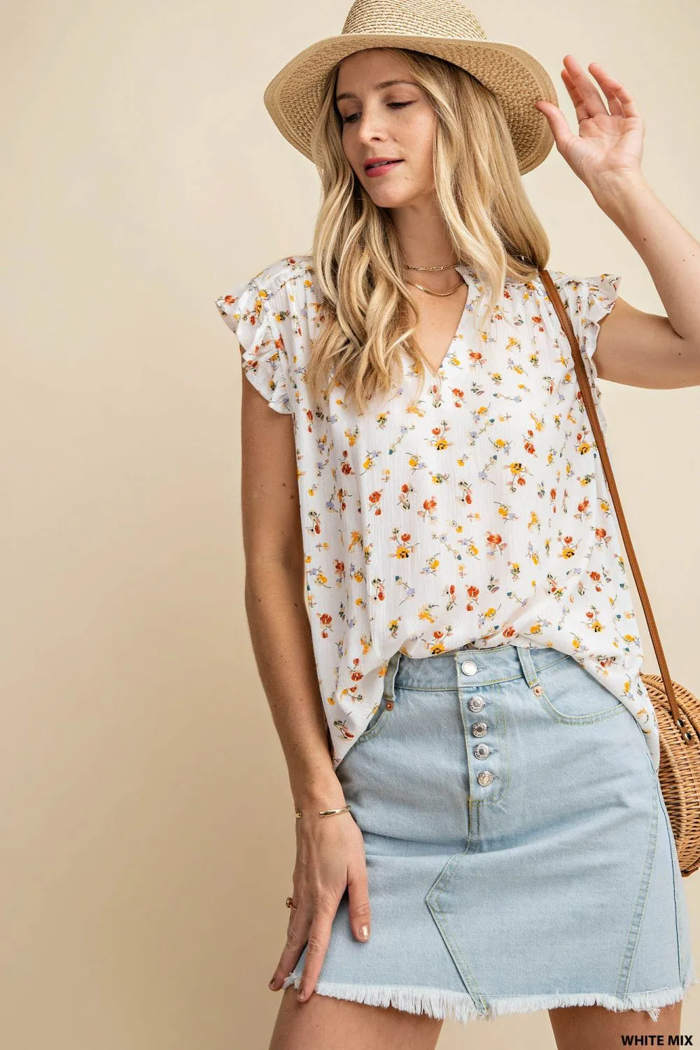 SHOULER YORK AND NECK FRILLED TOP