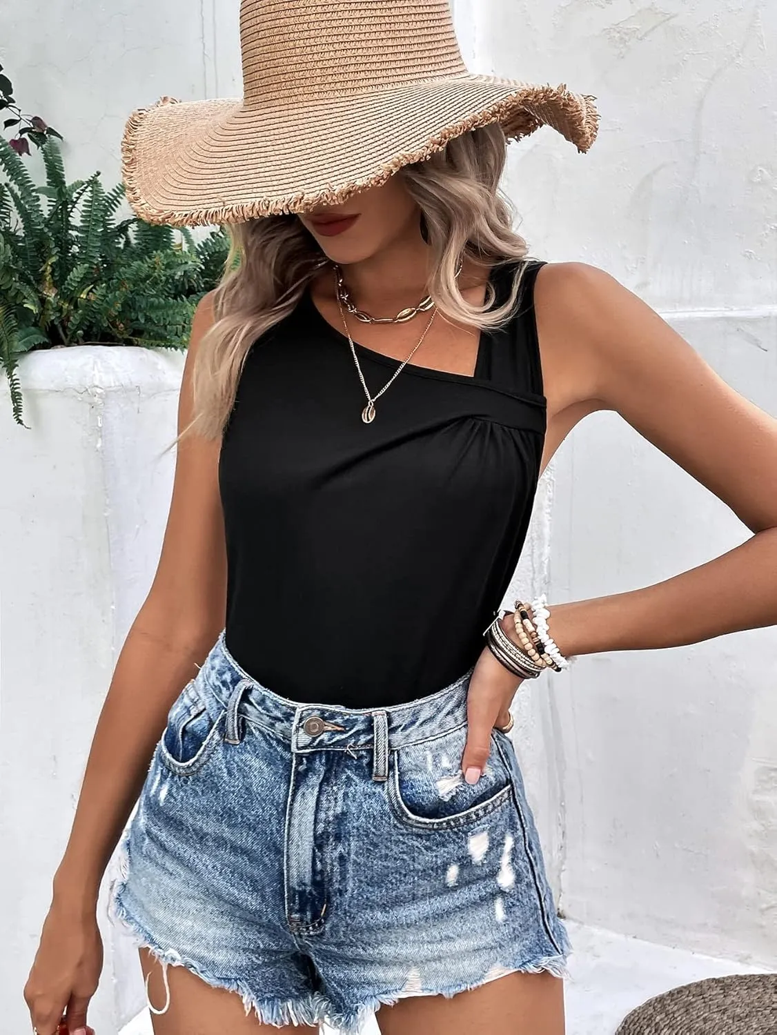SweatyRocks Women's Casual Sleeveless Asymmetrical Twist Front Tank Top Summer Plain Tops