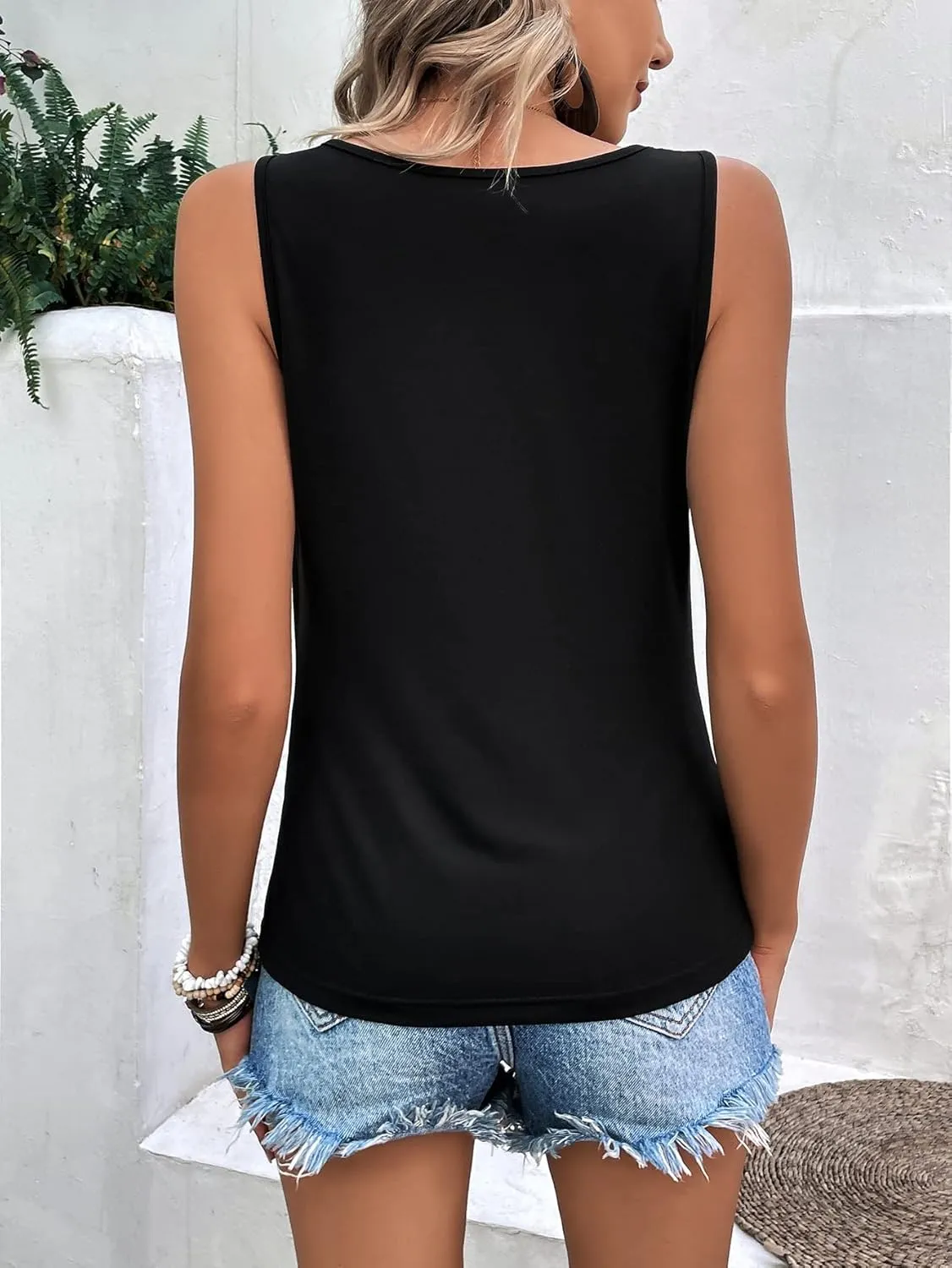 SweatyRocks Women's Casual Sleeveless Asymmetrical Twist Front Tank Top Summer Plain Tops