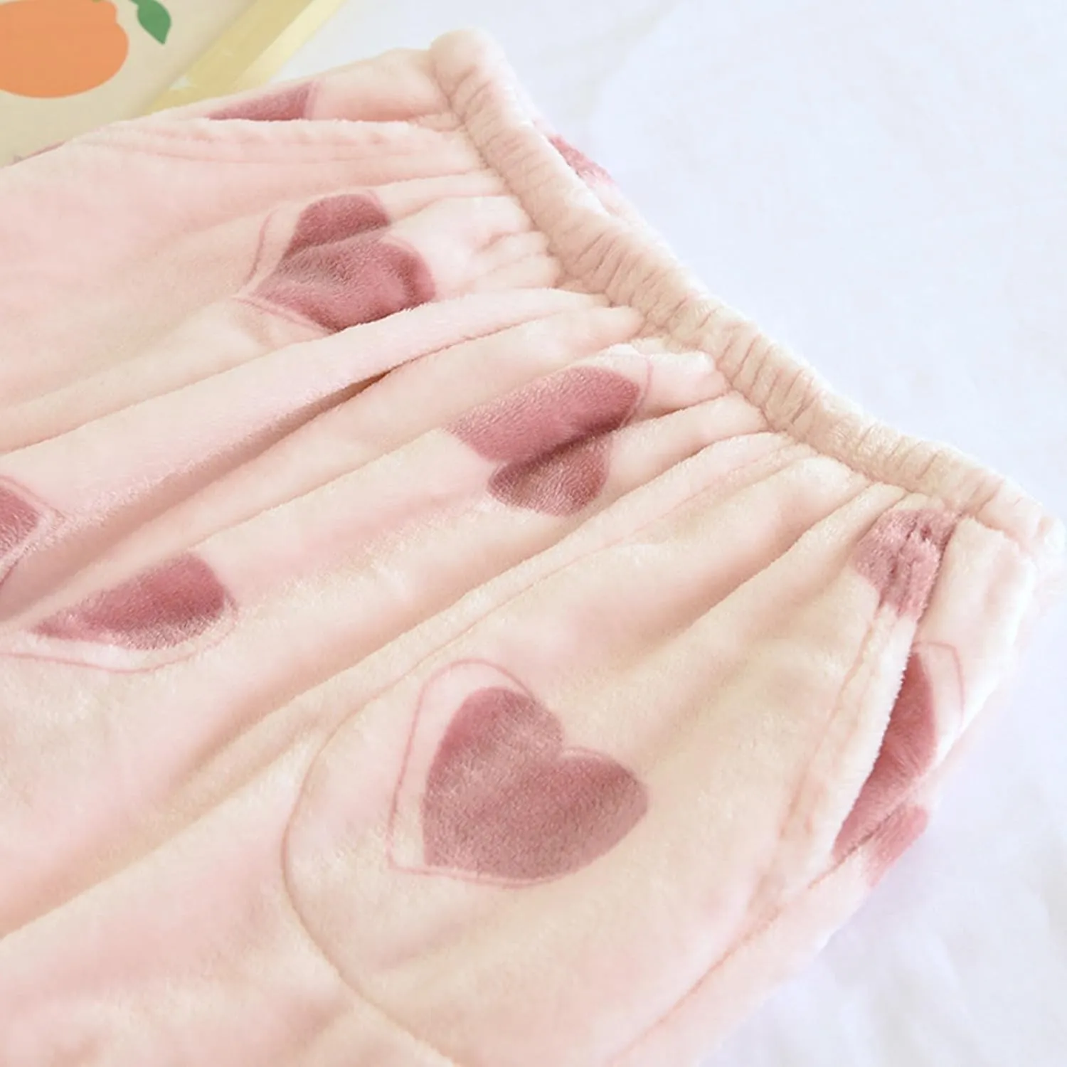 Xiaojmake Fuzzy Pajama Pants for Women Heart Print Comfy Lounge Sleep Pants Fleece Sherpa Lined Baggy Home Pant with Pokcets